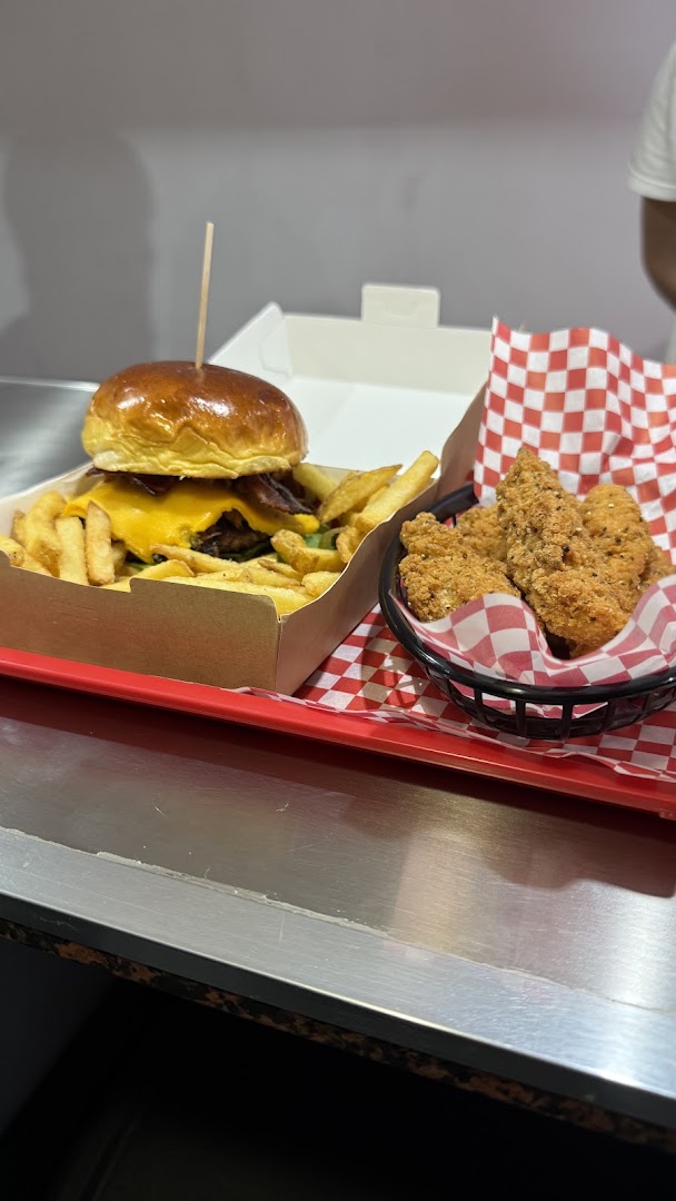 Mamuela’s Burger, Fish and Cheese · Fotos 6